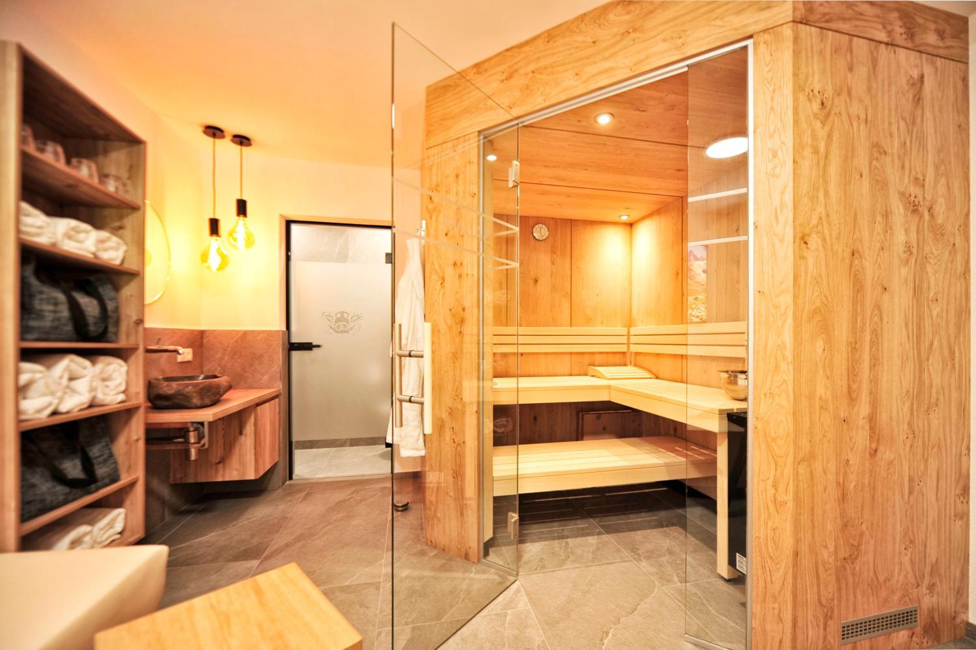 Baeckerei Schranz Bed & Breakfast Sankt Leonhard im Pitztal Bagian luar foto