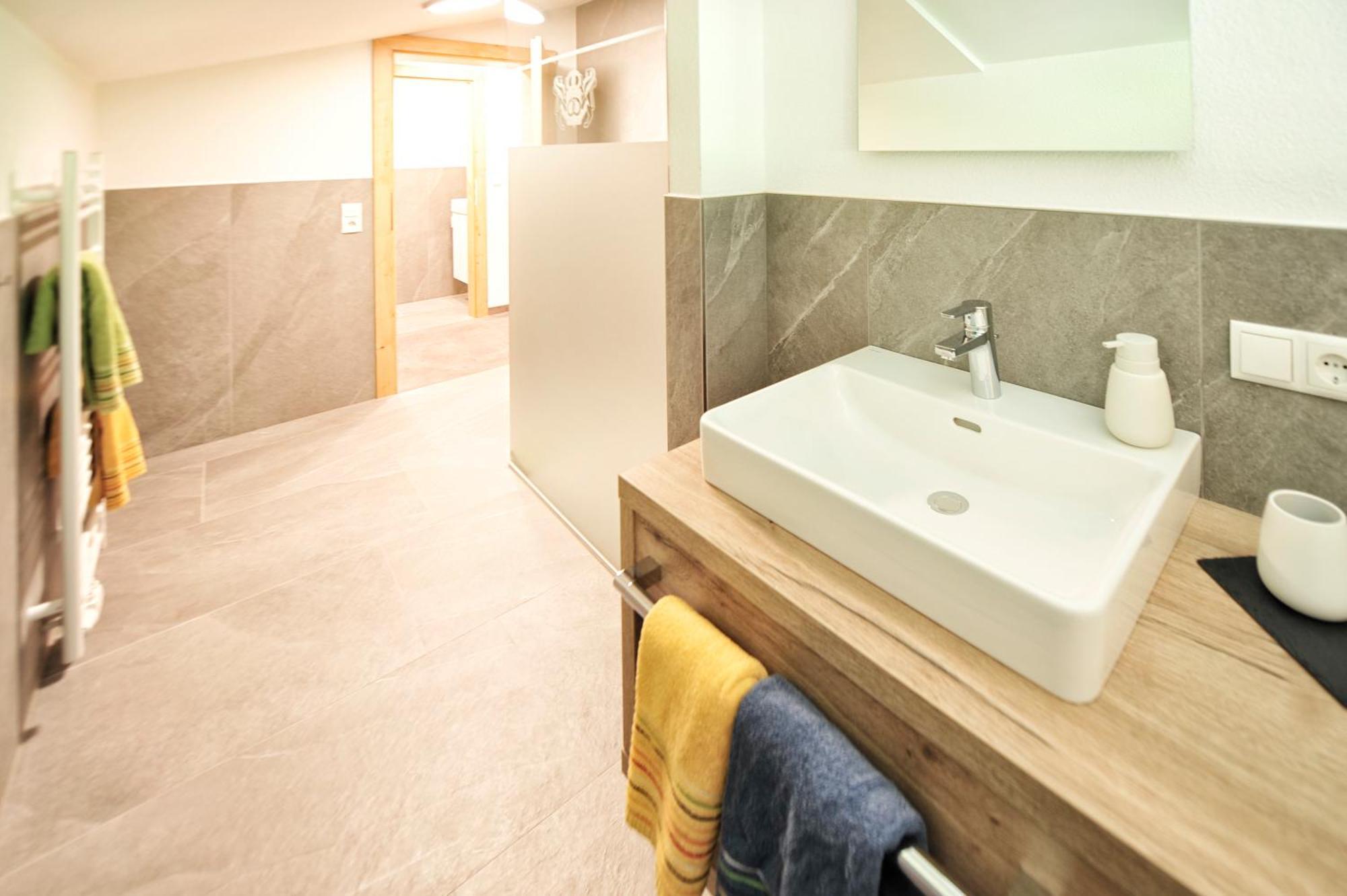 Baeckerei Schranz Bed & Breakfast Sankt Leonhard im Pitztal Bagian luar foto