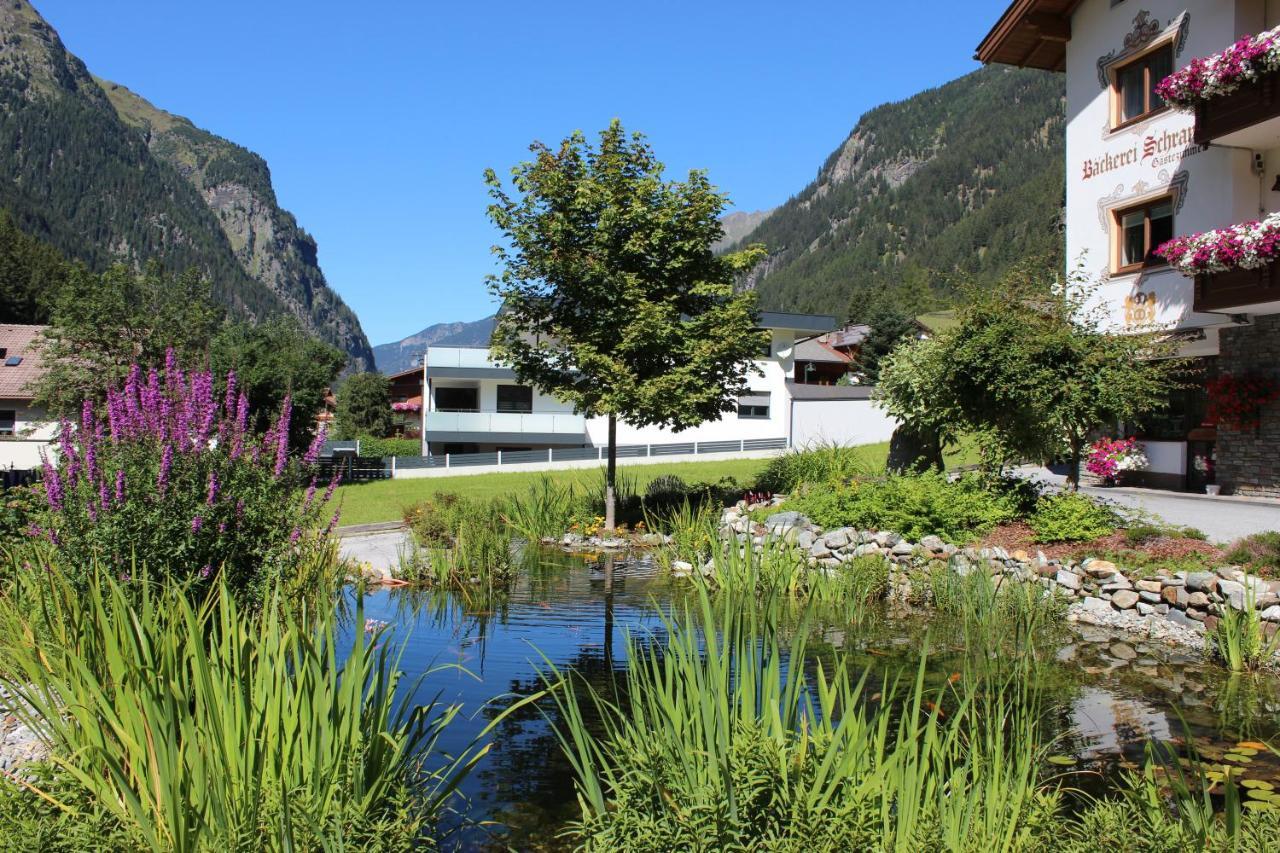 Baeckerei Schranz Bed & Breakfast Sankt Leonhard im Pitztal Bagian luar foto